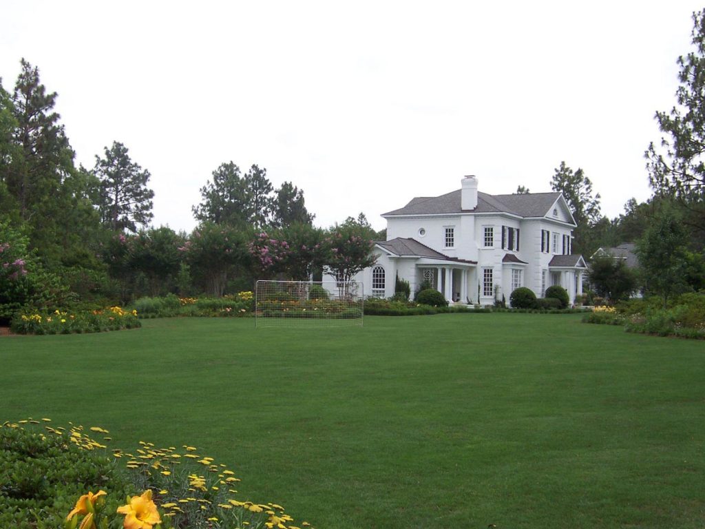 Landscaping Maintenance near Pinehurst, NC