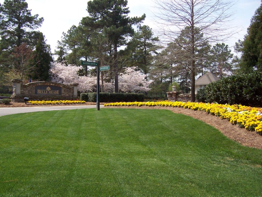 Pinehurst North Carolina Commercial Landscapers