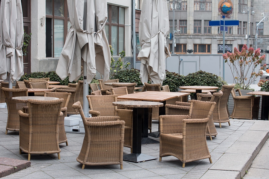 3 Reasons Your Business Should Invest in a New Patio